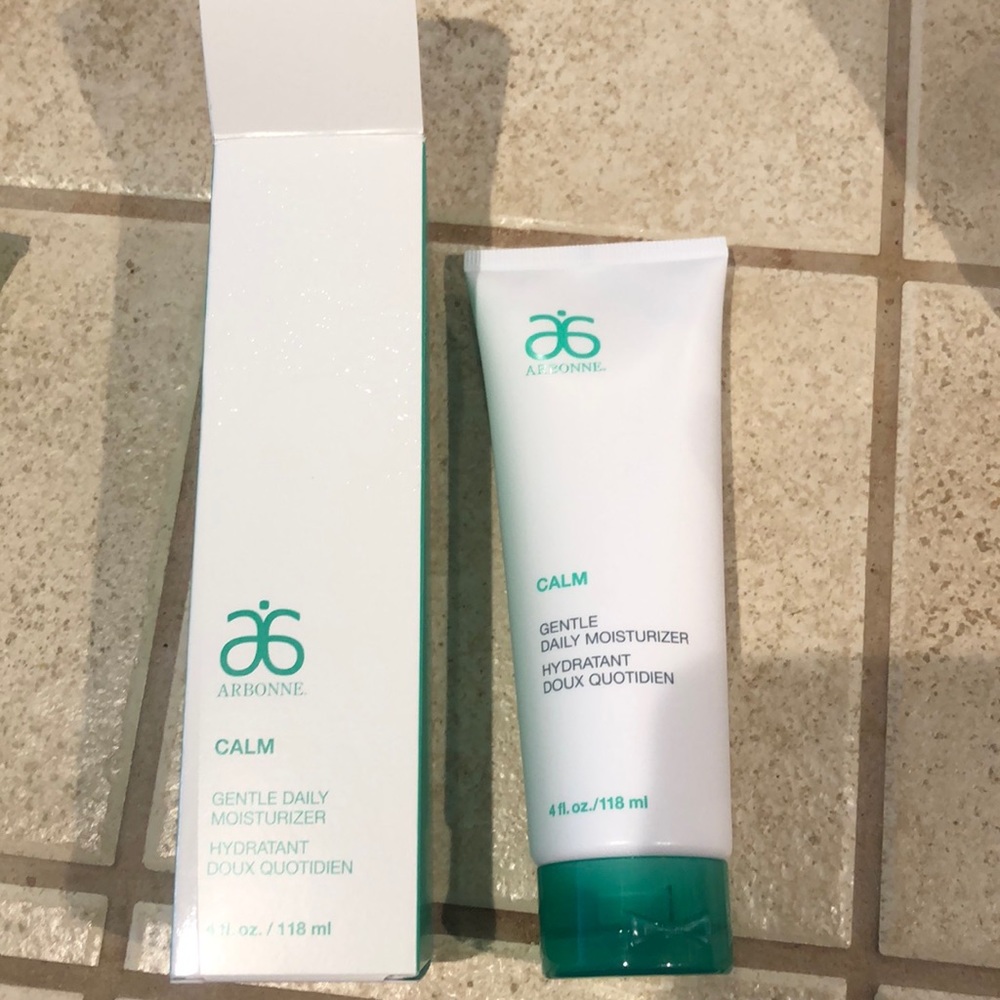 Arbonne Calm daily moisturizer